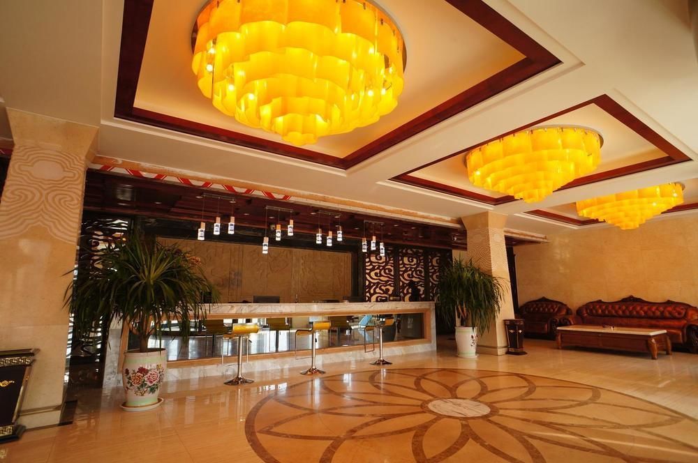 Liaocheng Sunshine Holiday Hotel מראה חיצוני תמונה