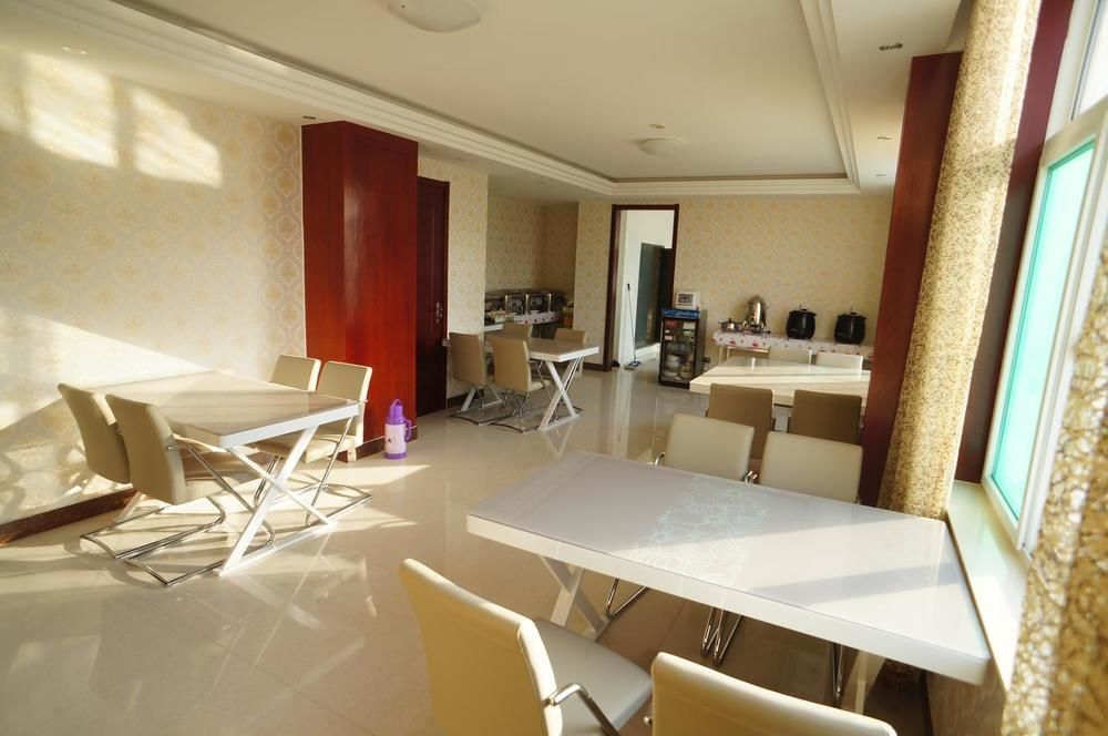 Liaocheng Sunshine Holiday Hotel מראה חיצוני תמונה